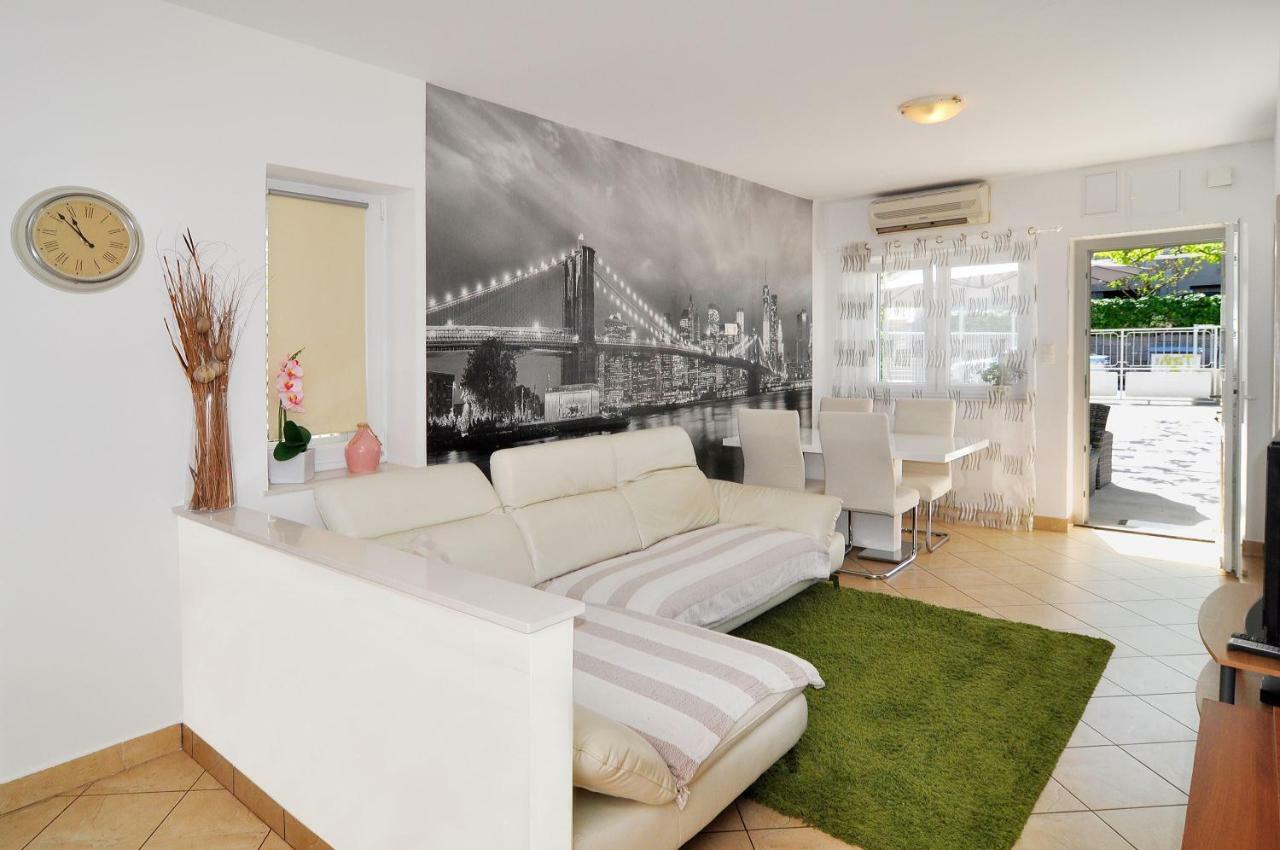 Apartment Babic Спліт Екстер'єр фото